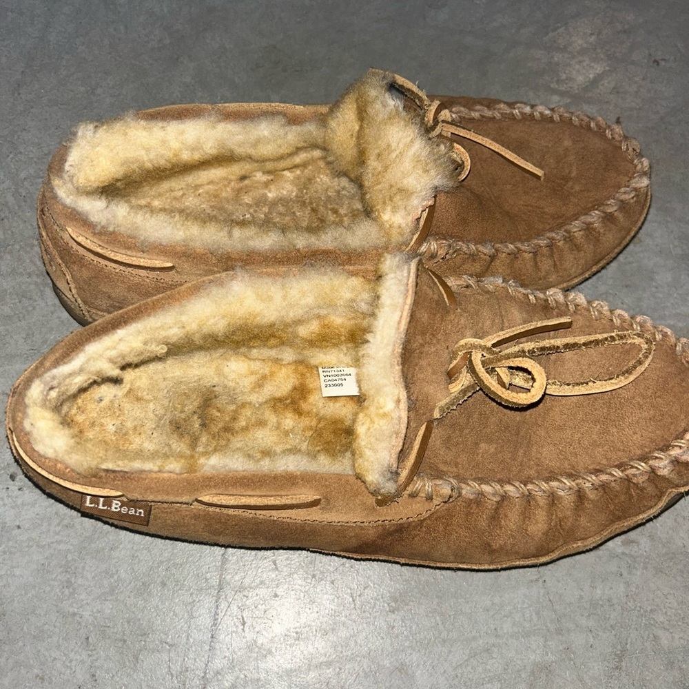 L.L. Bean Brown Suede Moccasin Slippers
